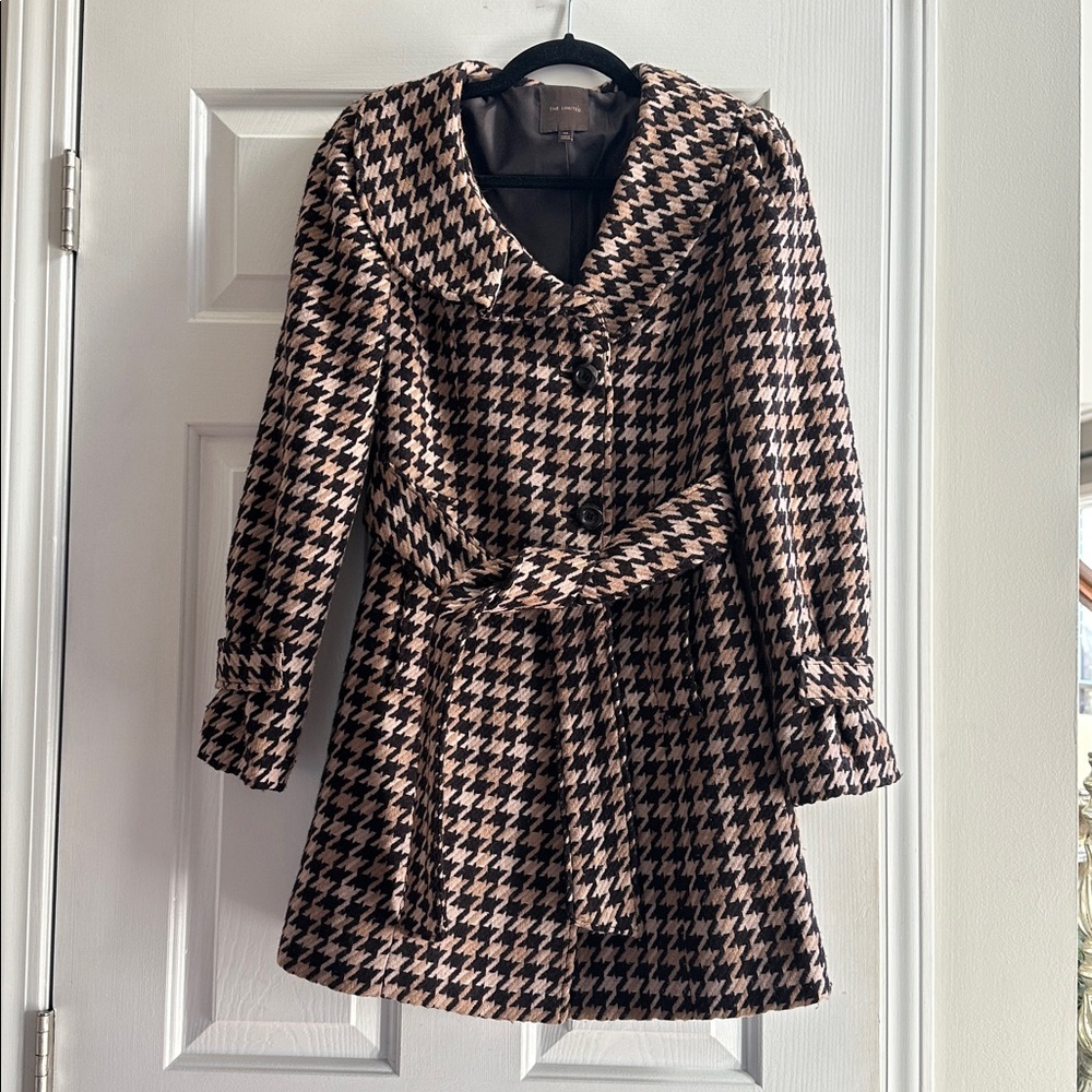 The Limited Brown and Cream  Houndstooth Tailored Belted Coat | XS Classic Chic